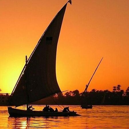 Golden Palace Nile View - Appartment Luxor Exterior foto